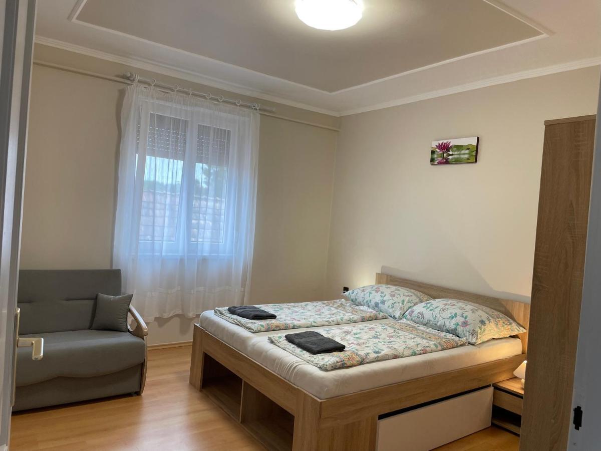 Pingvin Cukrászda Apartman felső szint Balatonmáriafürdő Exterior foto