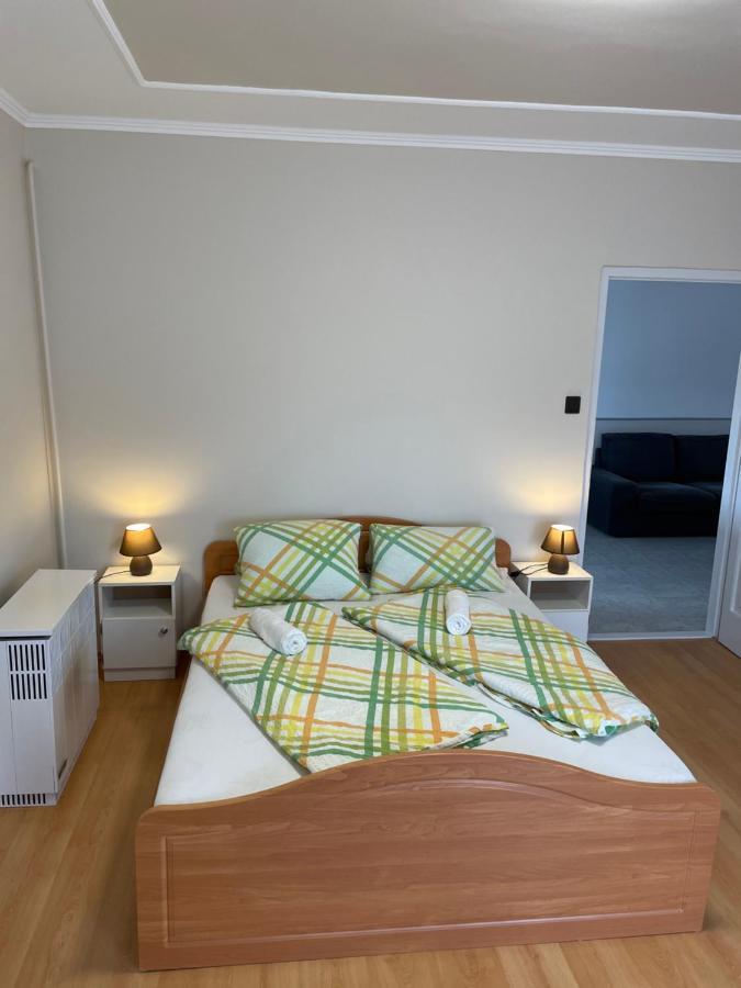 Pingvin Cukrászda Apartman felső szint Balatonmáriafürdő Exterior foto
